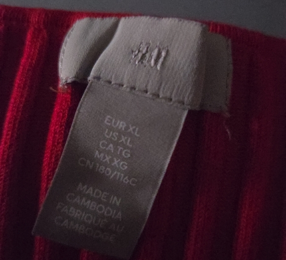 H&M Vibrant Red Asymmetrical Dress - Picture 3 of 4